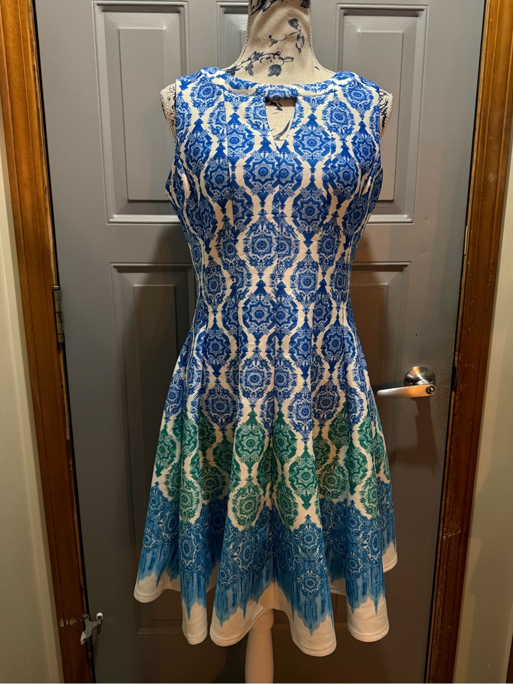 Blue & Teal Patterned Sleeveless Fit-and-Flare Dress (8) Danny and Nicole